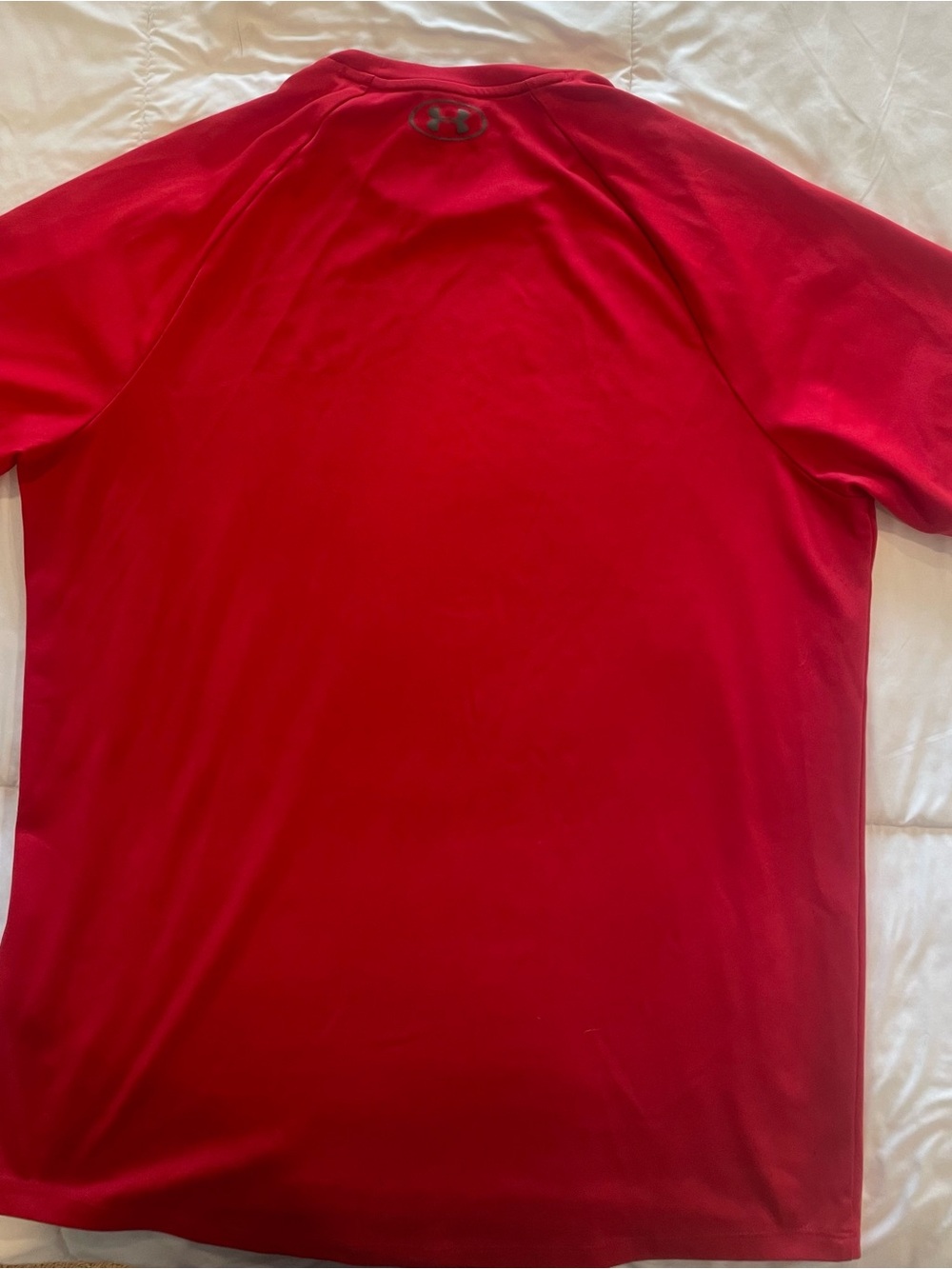 4 Under Armour Tech Performance Tee M